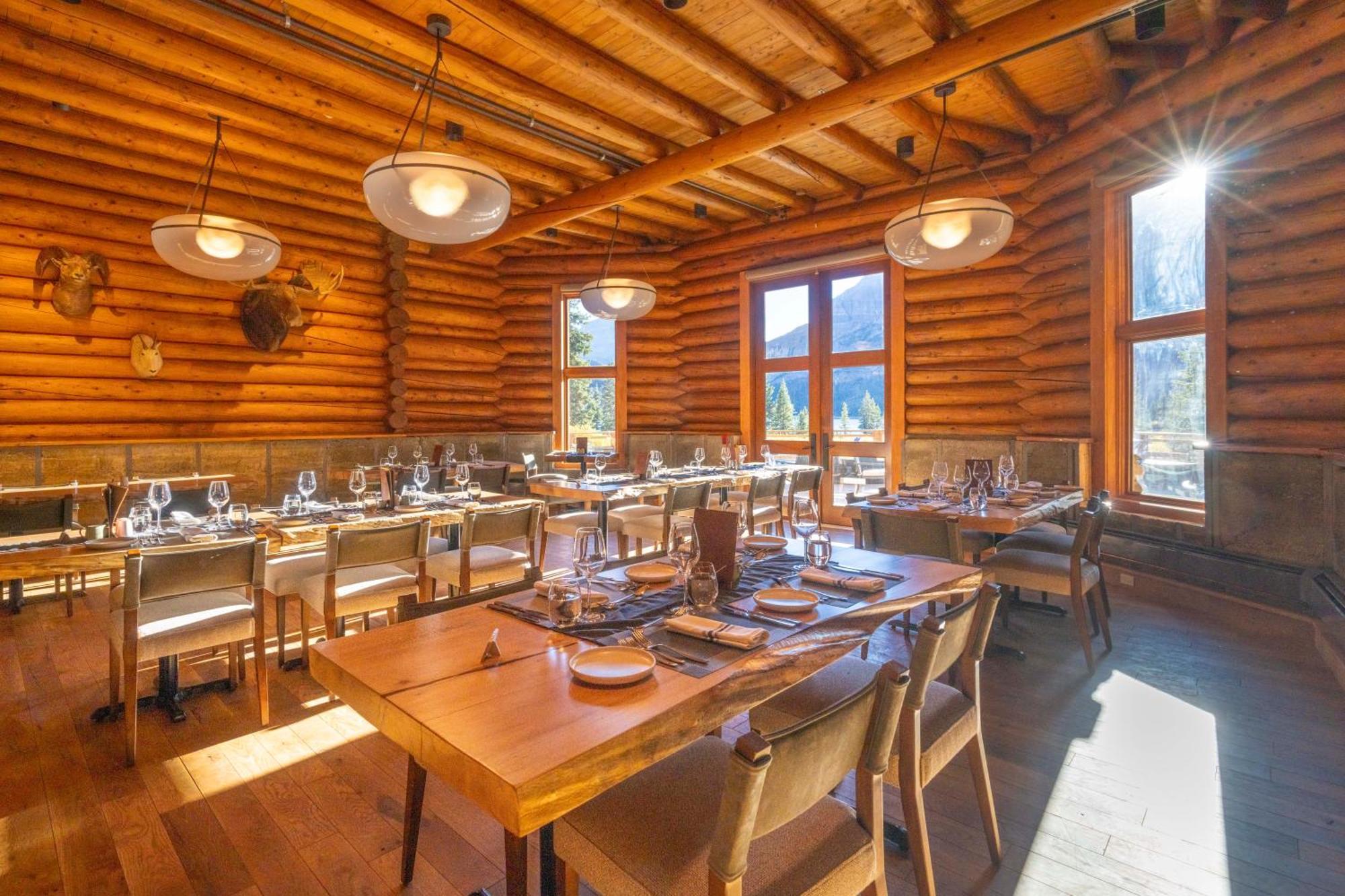 The Lodge At Bow Lake Lake Louise Exterior foto